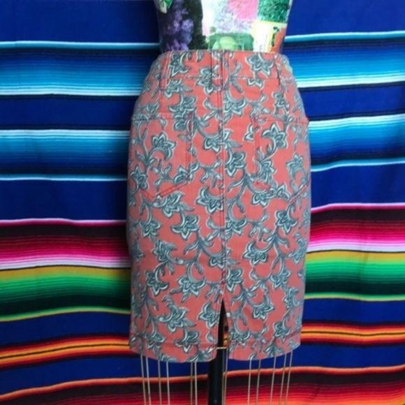 Anthro Pilcro Paisley Pattern Denim Pencil Skirt - Picture 6 of 8